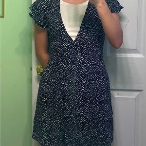 little black wrap dress with white polka dots 🤍🖤